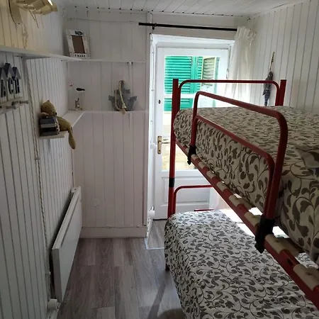 Stellamares Apartment *